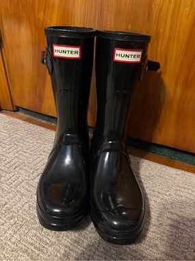 Hunter Glossy Black Mid-Calf Rain Boots